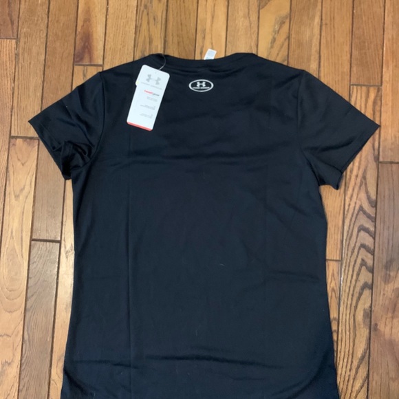 UA Women’s Tech T - Picture 2 of 3